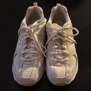 New Balance Women's Cream Sneakers
